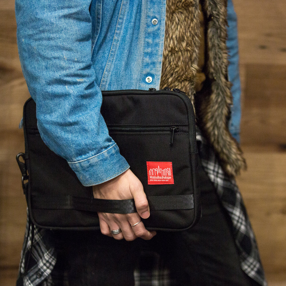 Henry Portfolio Case (L) Black - Manhattan Portage
