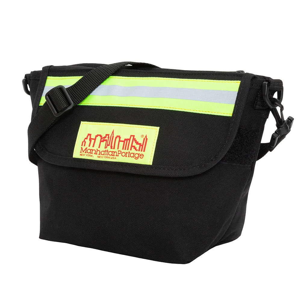 College Place Handlebar Bag W/Vinyl Lining Black - Manhattan Portage