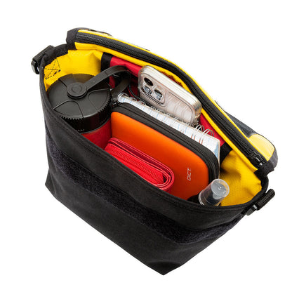 College Place Handlebar Bag W/Vinyl Lining Black - Manhattan Portage