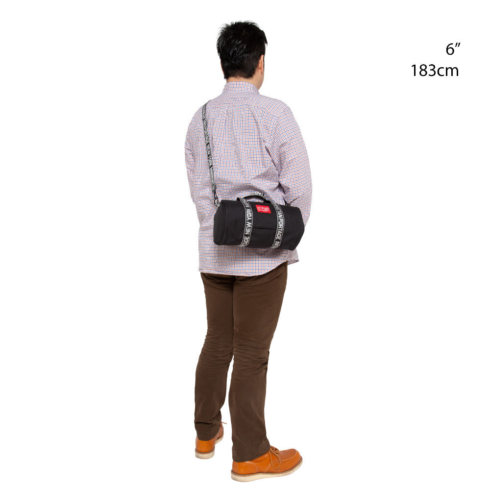 Emblem Chelsea Shoulder Bag Black - Manhattan Portage