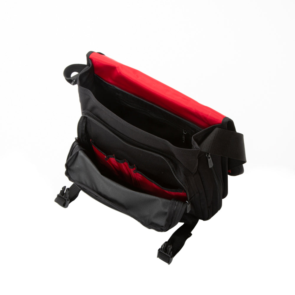Europa (MD) With Back Zipper and Compartments Black - Manhattan Portage