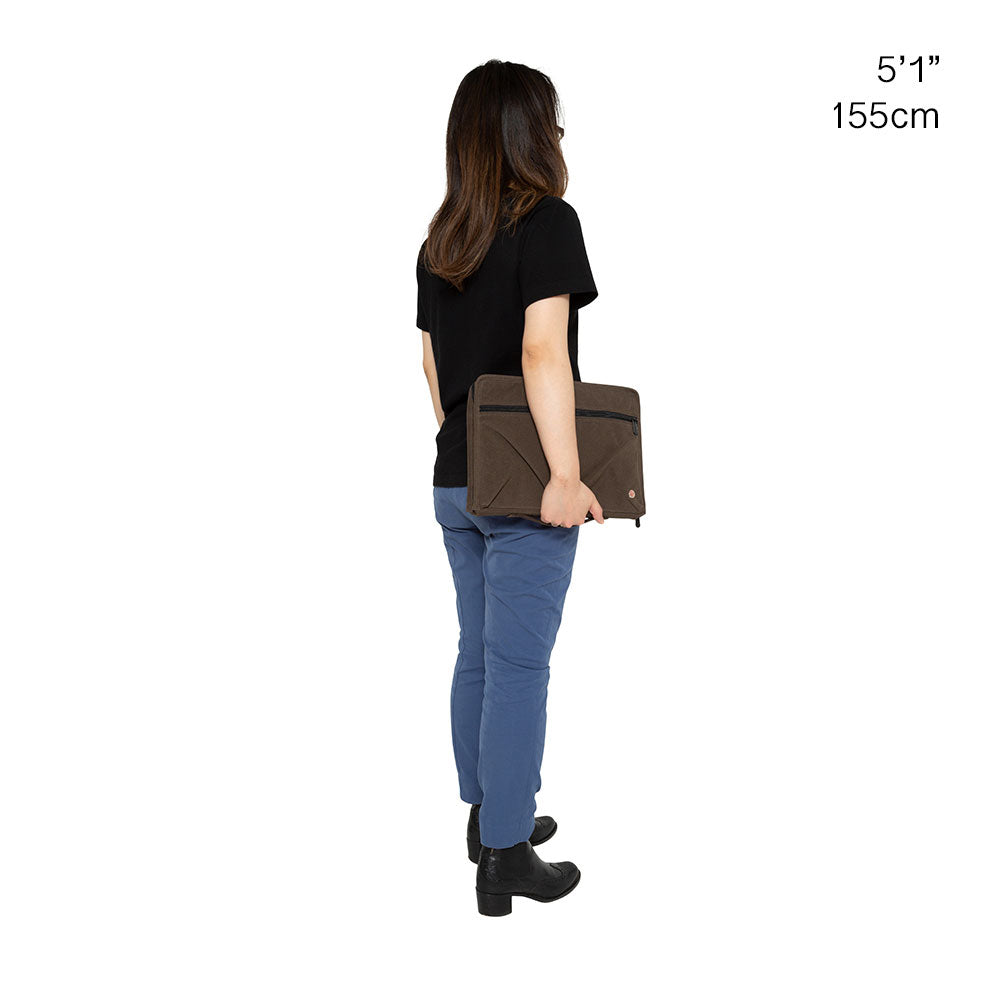 Waxed Nylon Woodlawn Portfolio Dark Brown - Manhattan Portage