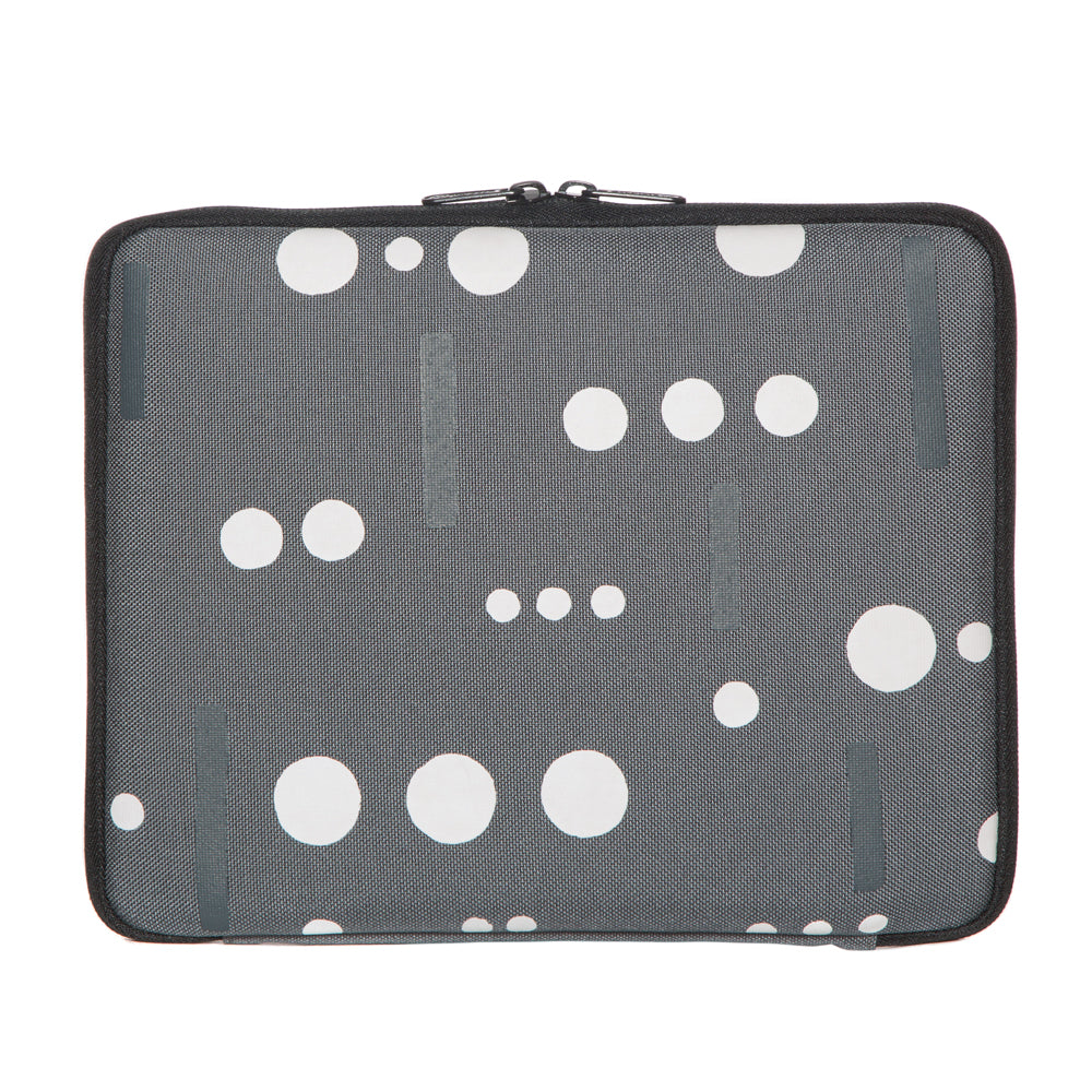 Crosstown Ipad Sleeve As GRY/WHT - Manhattan Portage
