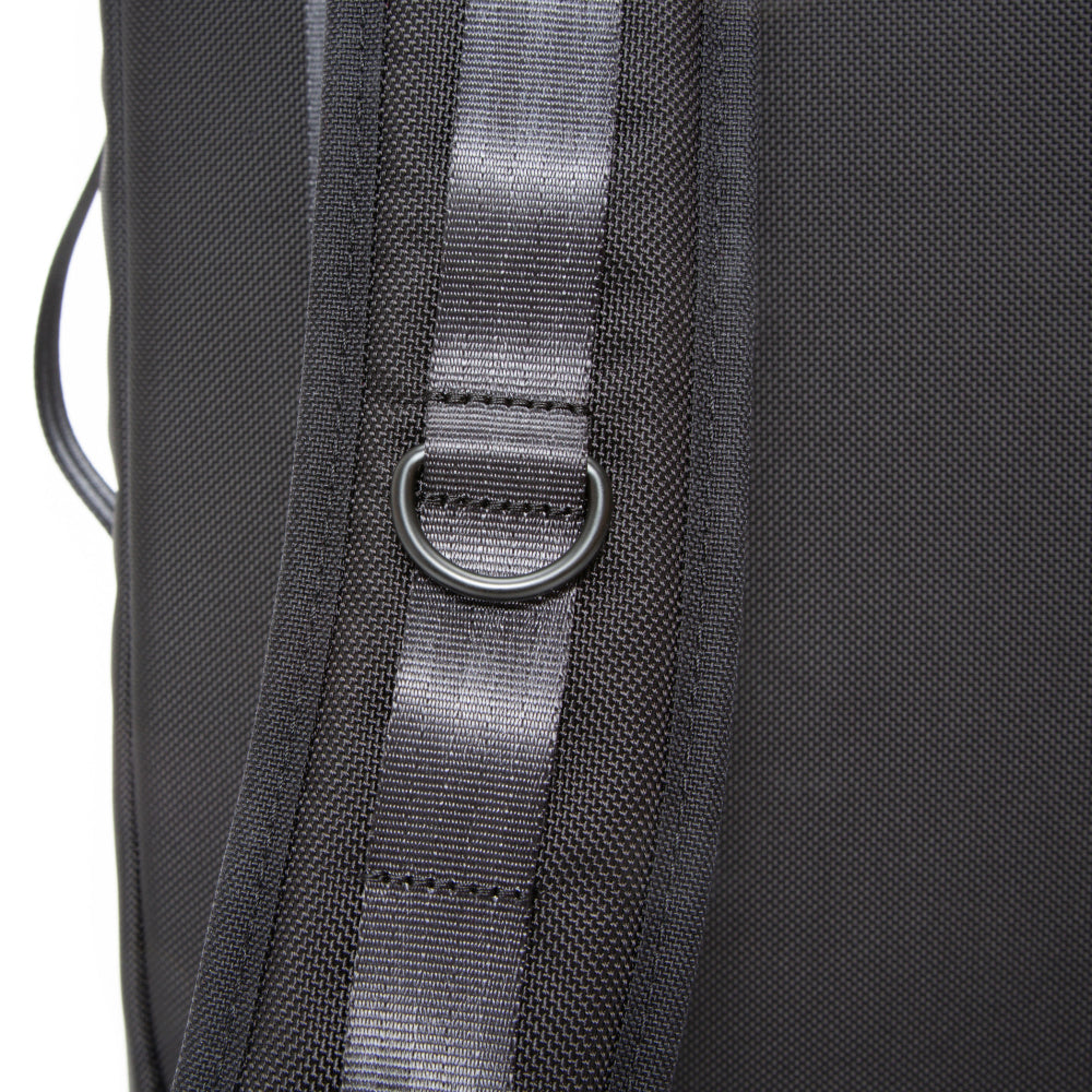 Viewfinder Camera Backpack Black - Manhattan Portage
