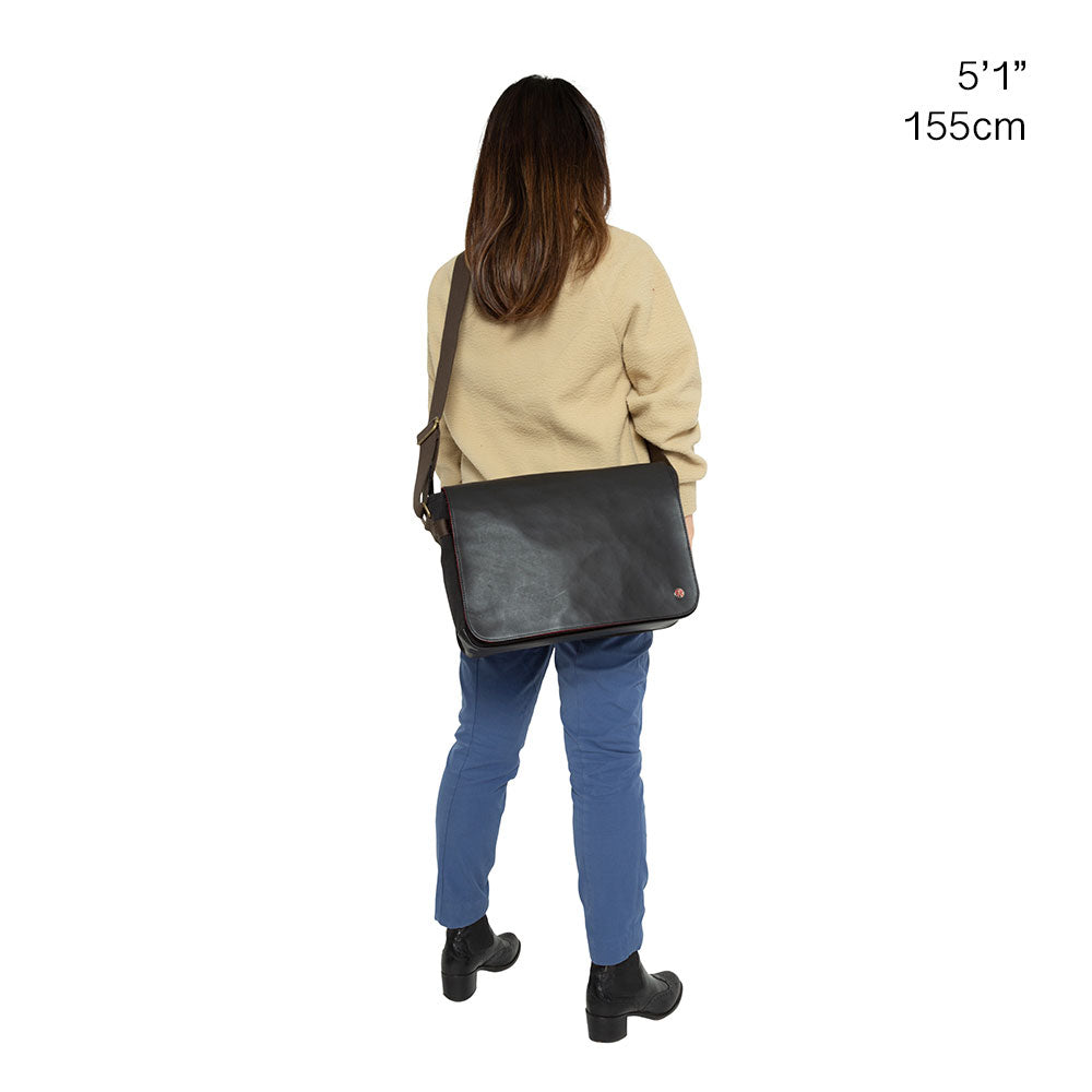 Waxed Nylon Sheridan Shoulder Bag (L) W/Back Zipper Black - Manhattan Portage