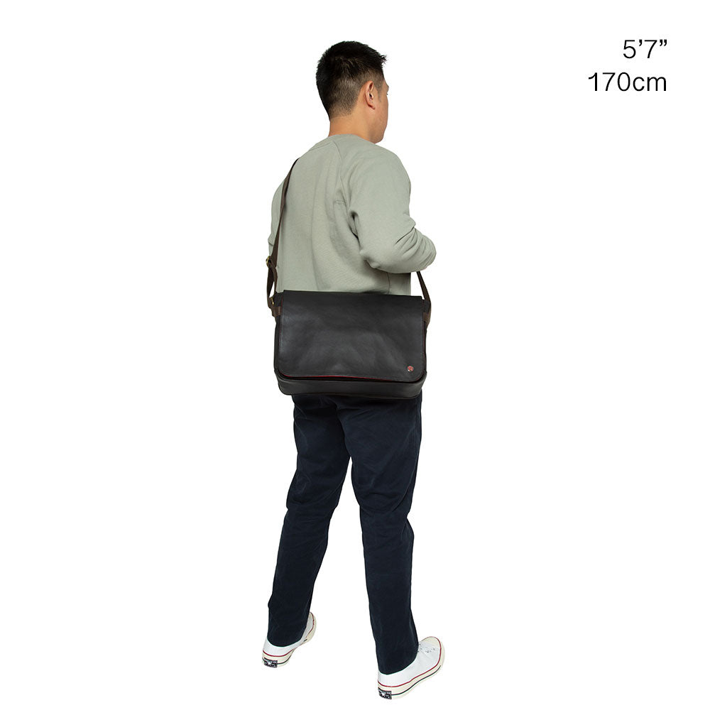 Waxed Nylon Sheridan Shoulder Bag (L) W/Back Zipper Black - Manhattan Portage
