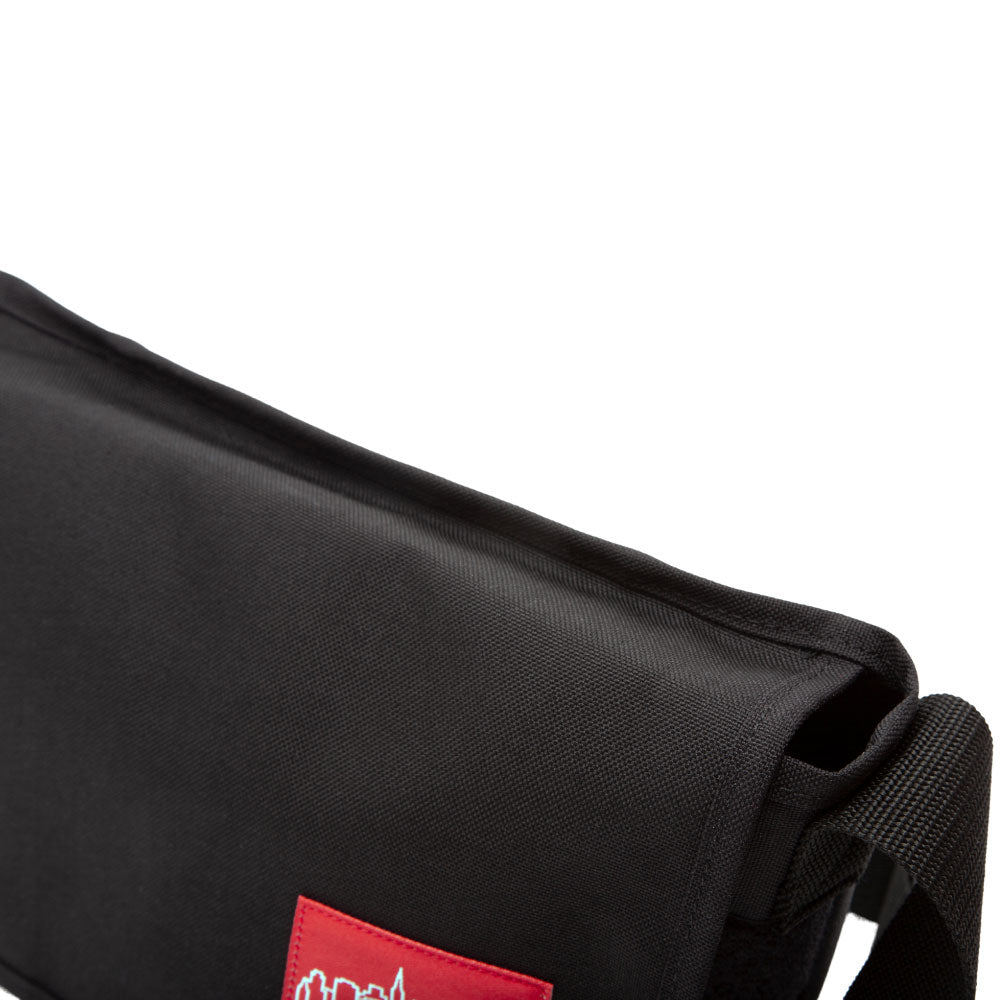 Nylon Messenger Bag JR (SM) Black - Manhattan Portage