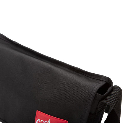 Nylon Messenger Bag JR (SM) Black - Manhattan Portage