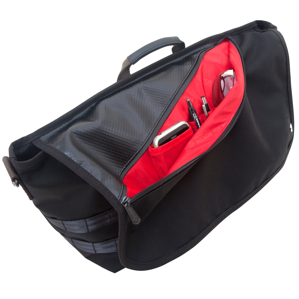 Grand Army Messenger (M) Black - Manhattan Portage